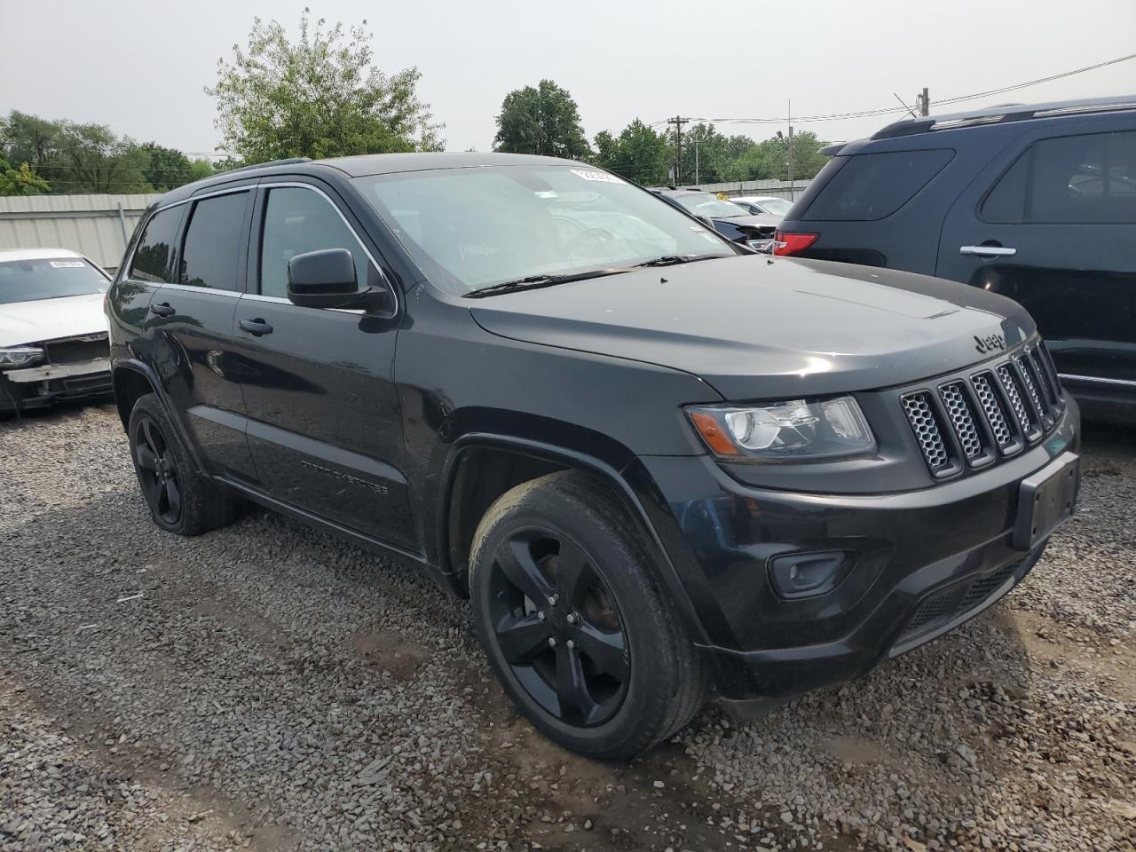 2014 Jeep Grand Cherokee Laredo - Image 4