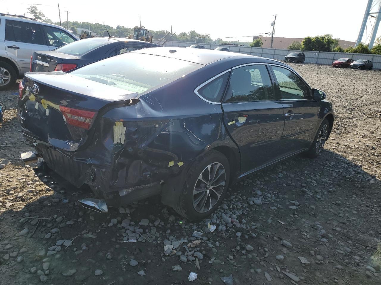 2018 Toyota Avalon Xle - Фото 3