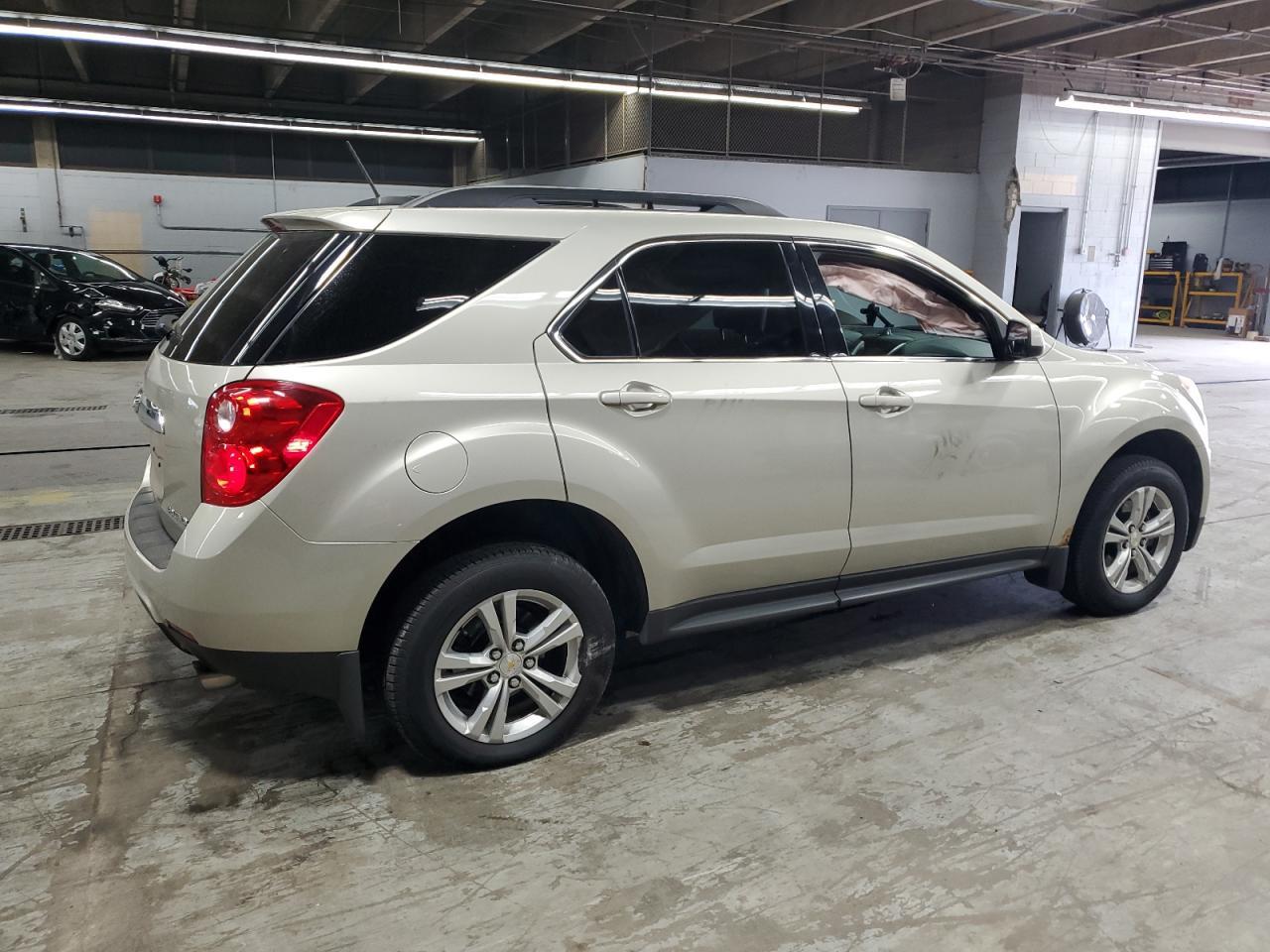 2015 Chevrolet Equinox Lt - Image 3
