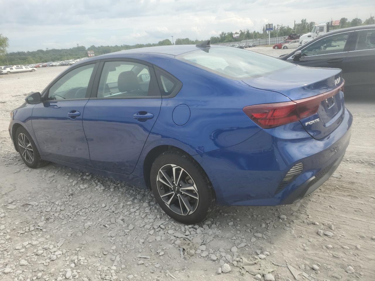 2024 Kia Forte Lx - Фото 2