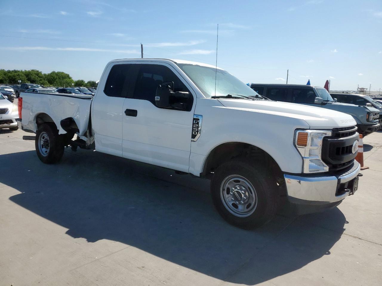 2020 Ford F250 Super Duty - Фото 4