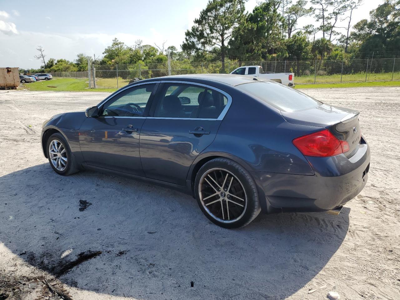 2007 Infiniti G35 - Фото 2