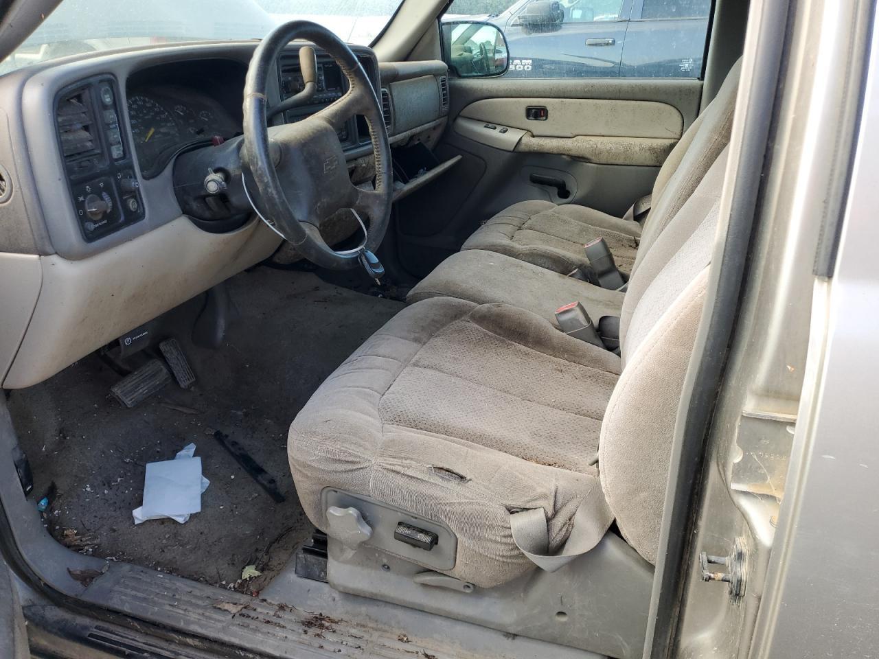 2000 Chevrolet Tahoe K1500 - Image 7