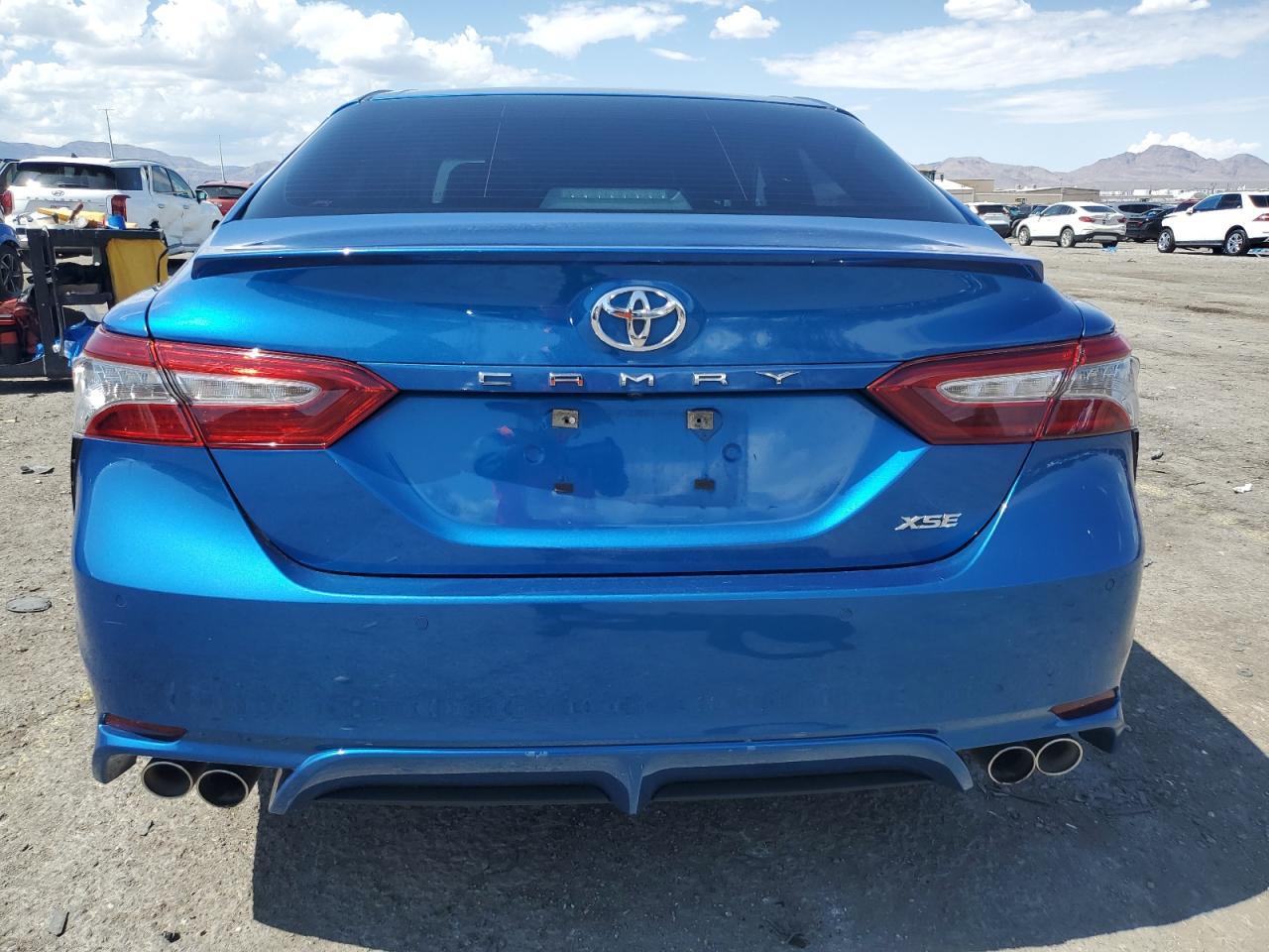2018 Toyota Camry Xse - Фото 6