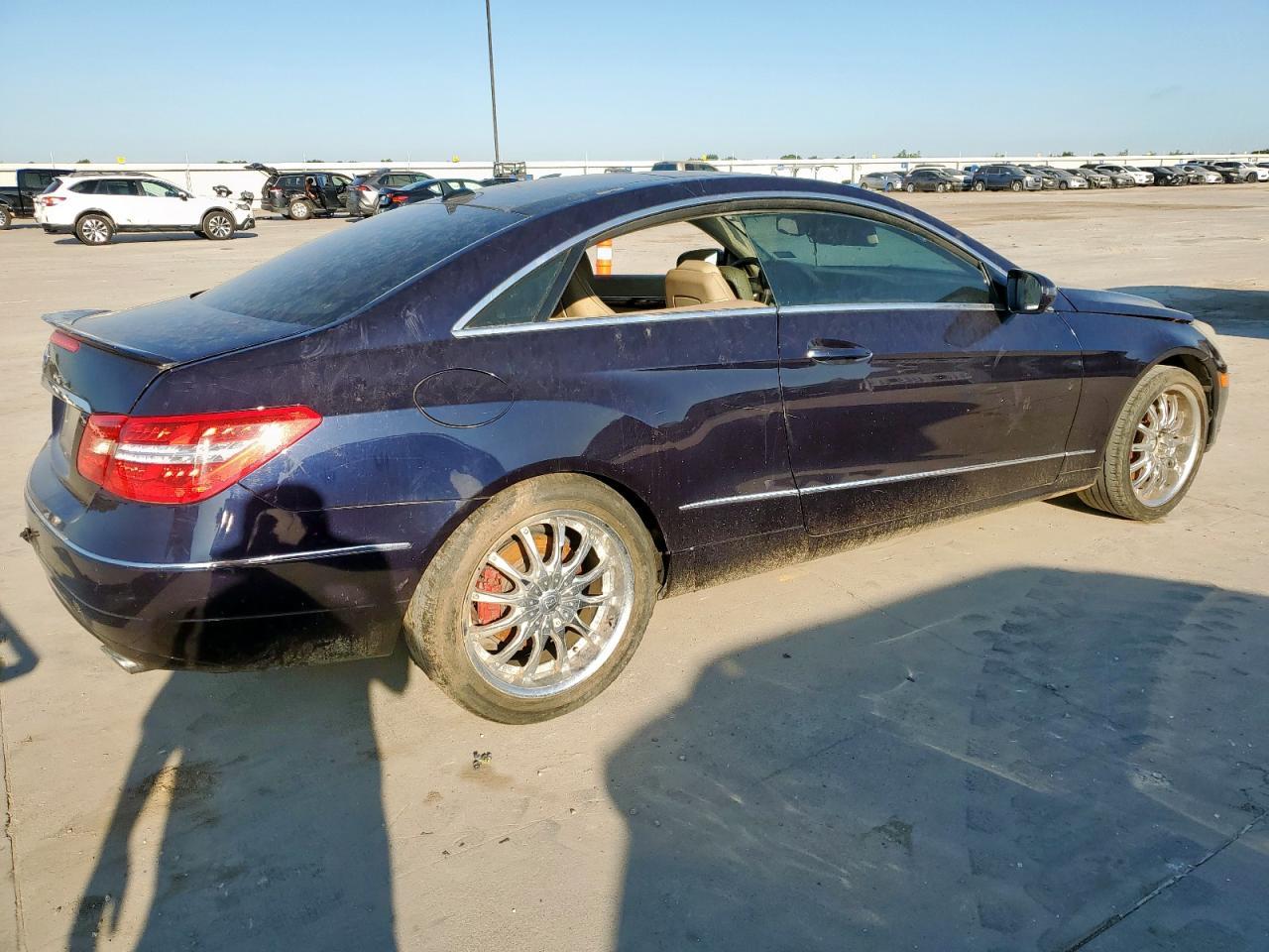 2010 Mercedes-Benz E 350 - Фото 3