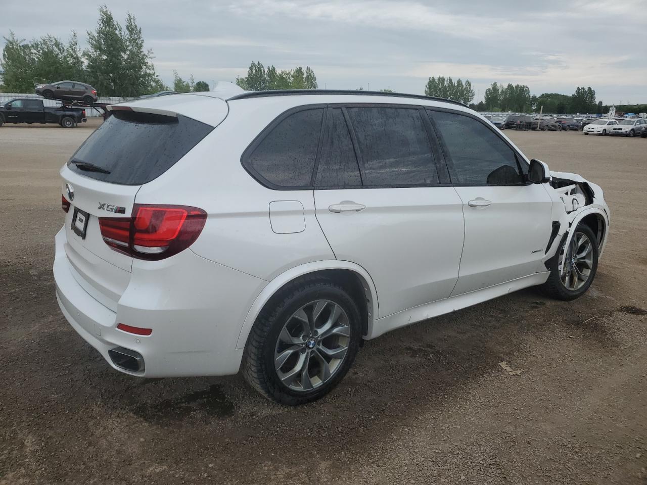 2015 BMW X5 xDrive35I - Фото 3
