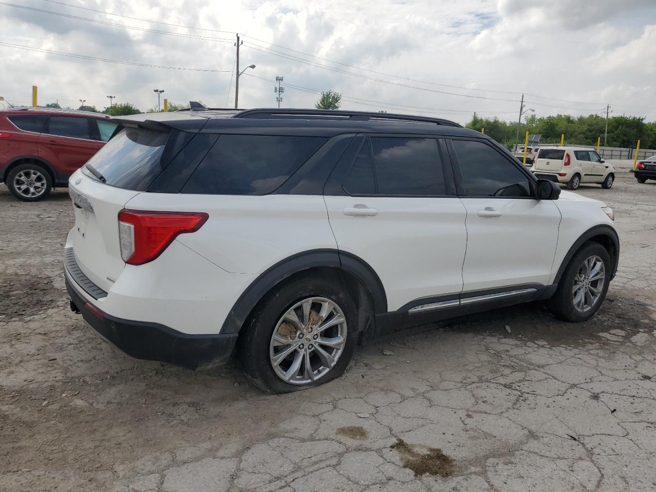 2020 Ford Explorer Xlt - Image 3