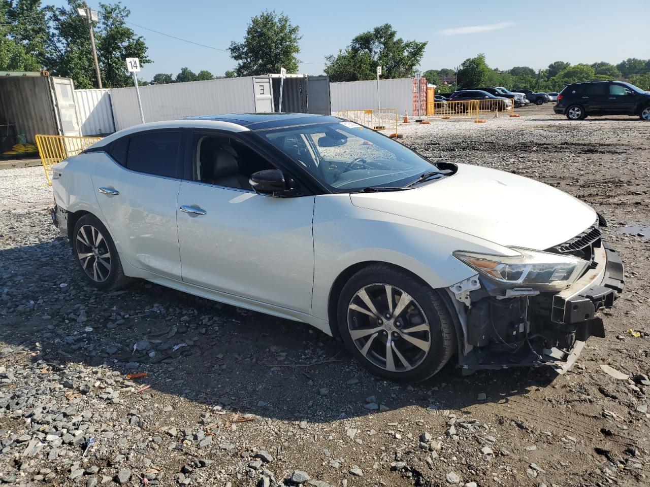 2017 Nissan Maxima 3.5S - Фото 4