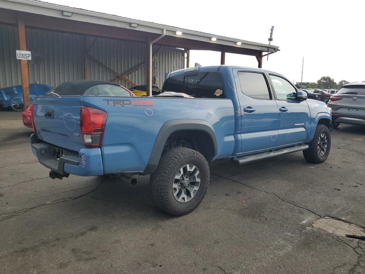 2019 Toyota Tacoma Double Cab - Image 3