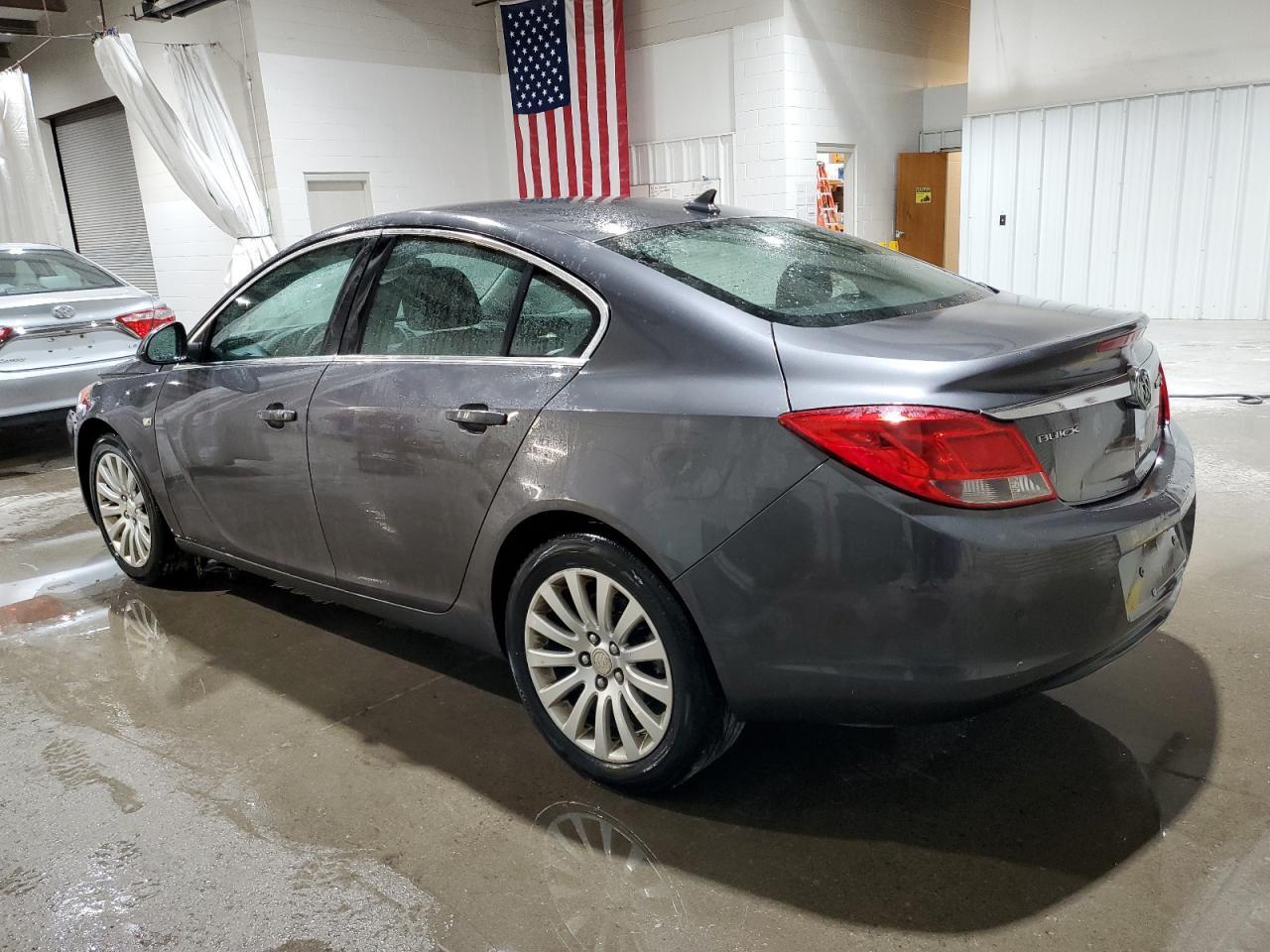 2011 Buick Regal Cxl - Image 2