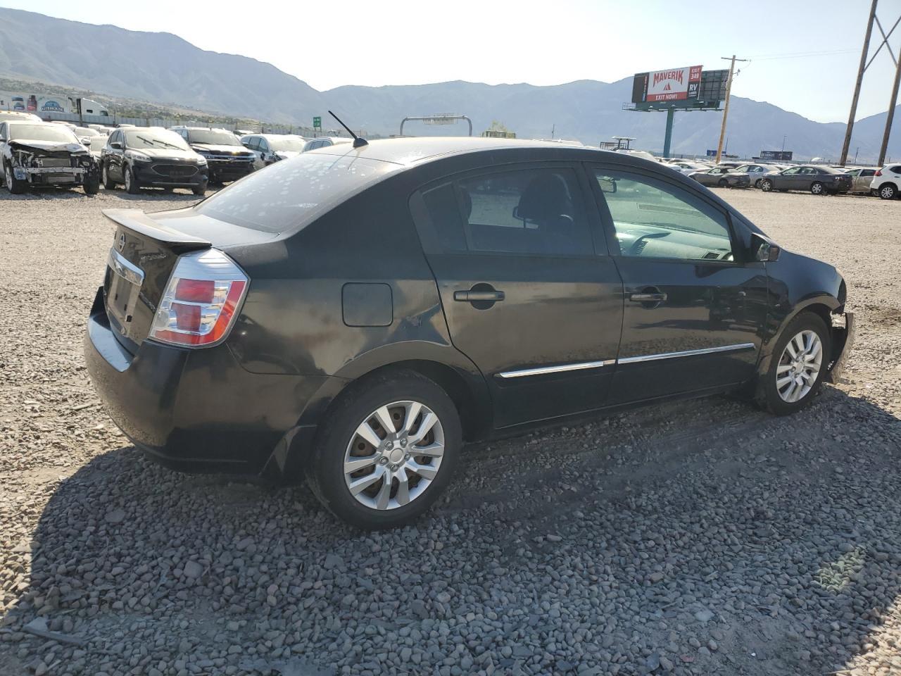 2011 Nissan Sentra 2.0 - Фото 3