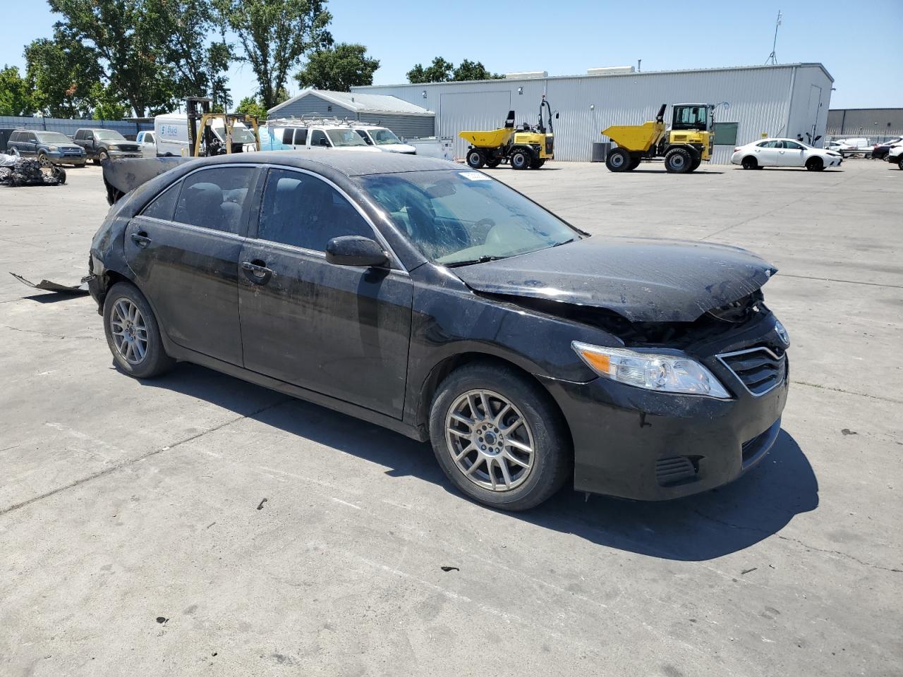 2011 Toyota Camry Base - Фото 4