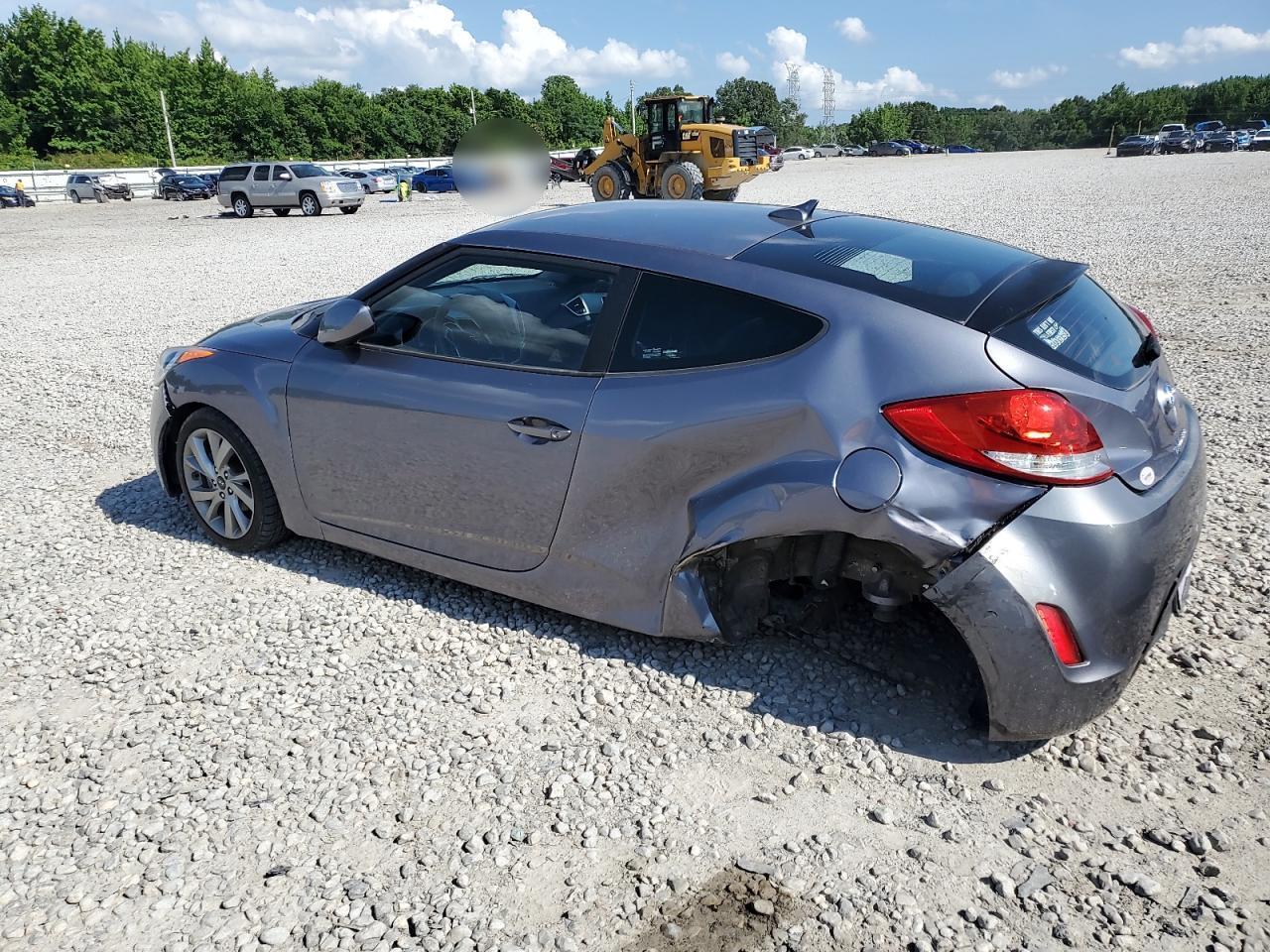 2016 Hyundai Veloster - Image 3