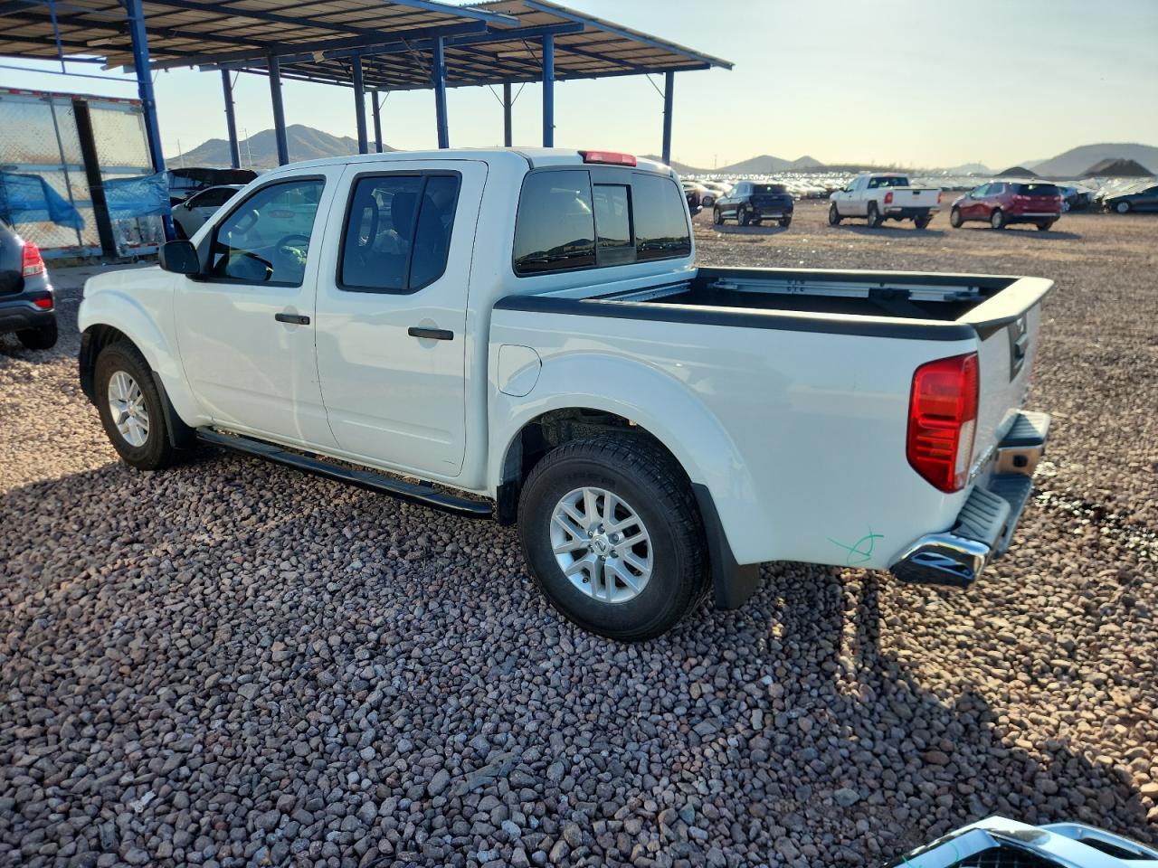 2017 Nissan Frontier S - Image 2