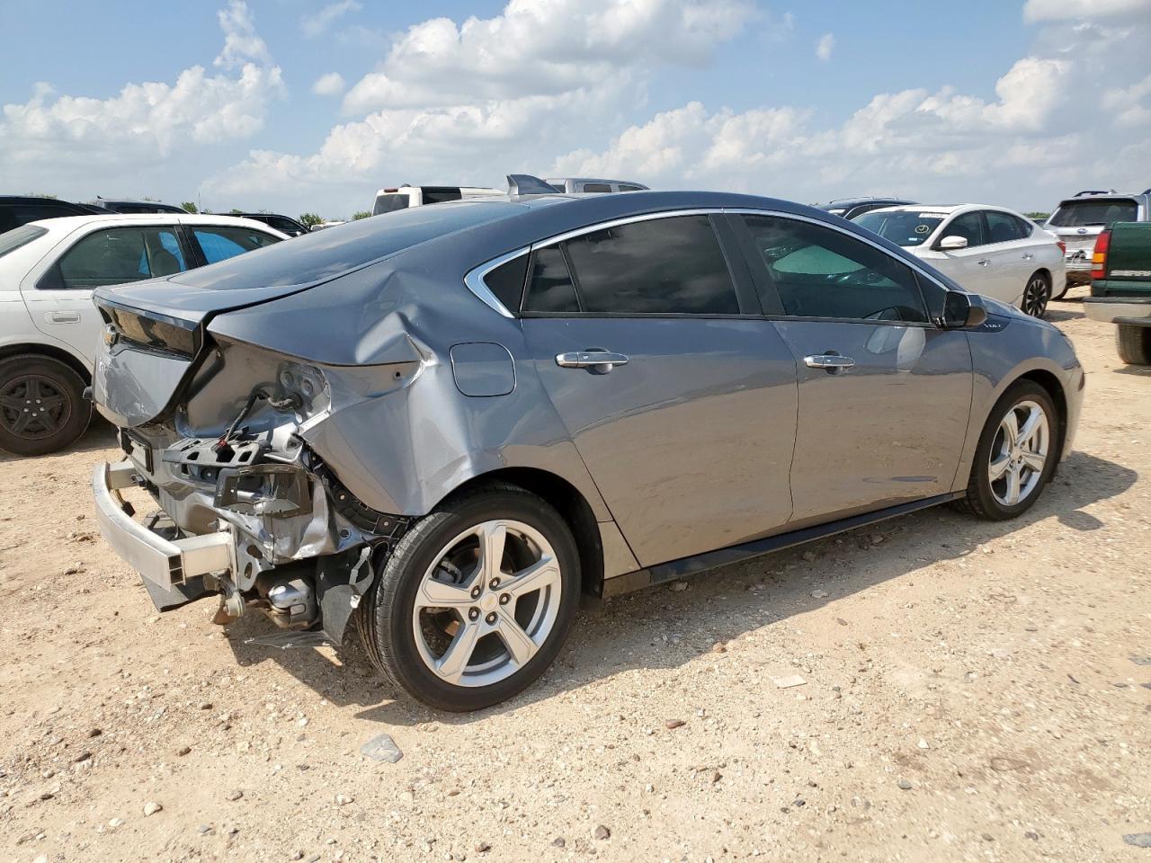 2018 Chevrolet Volt Lt - Image 3