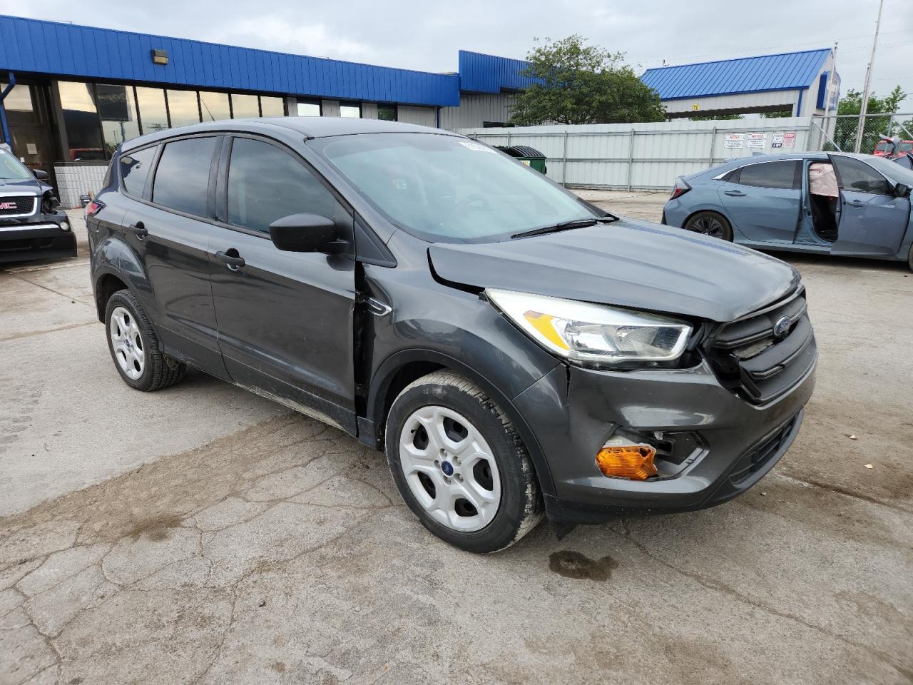 2017 Ford Escape S - Image 4