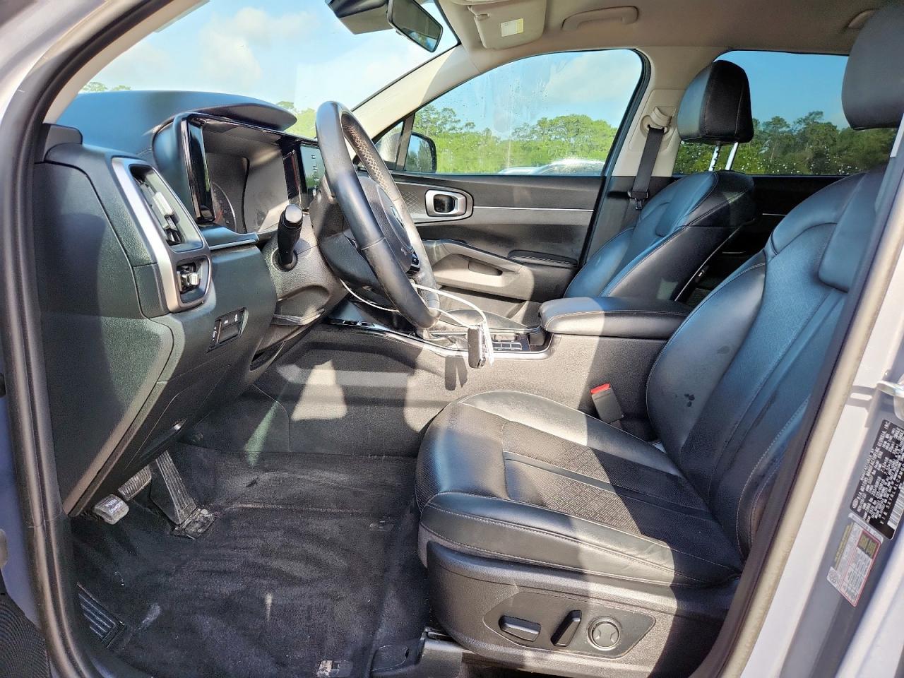 2021 Kia Sorento S - Фото 7