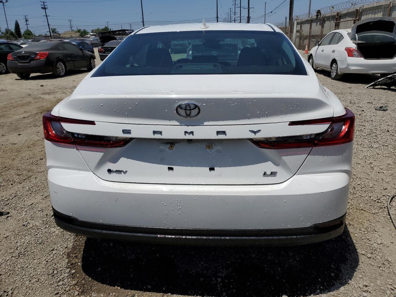 2025 Toyota Camry Xse - Фото 6