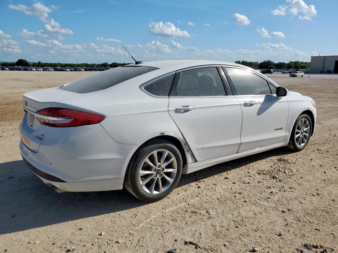 2017 Ford Fusion Se Hybrid - Фото 3