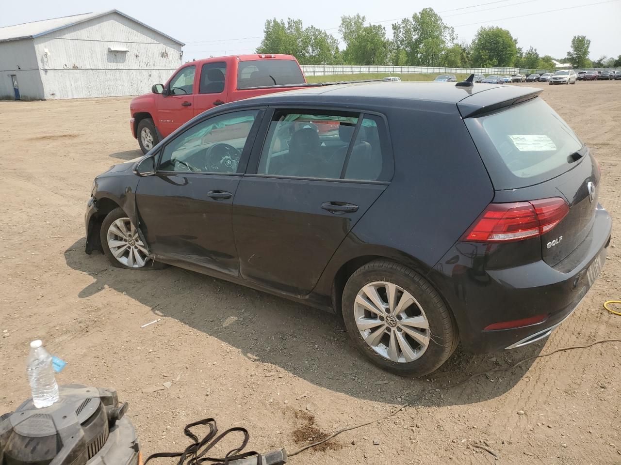 2021 Volkswagen Golf - Фото 2