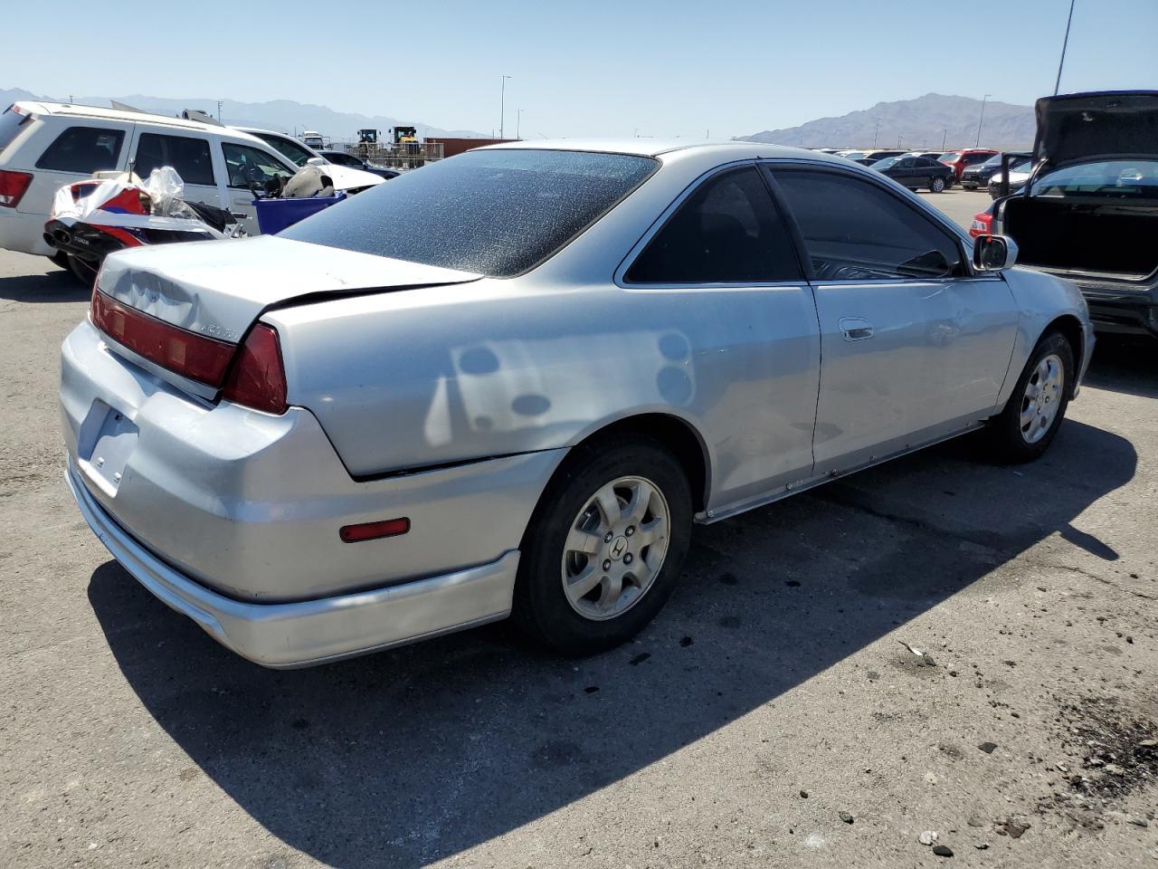 2001 Honda Accord Lx - Фото 3