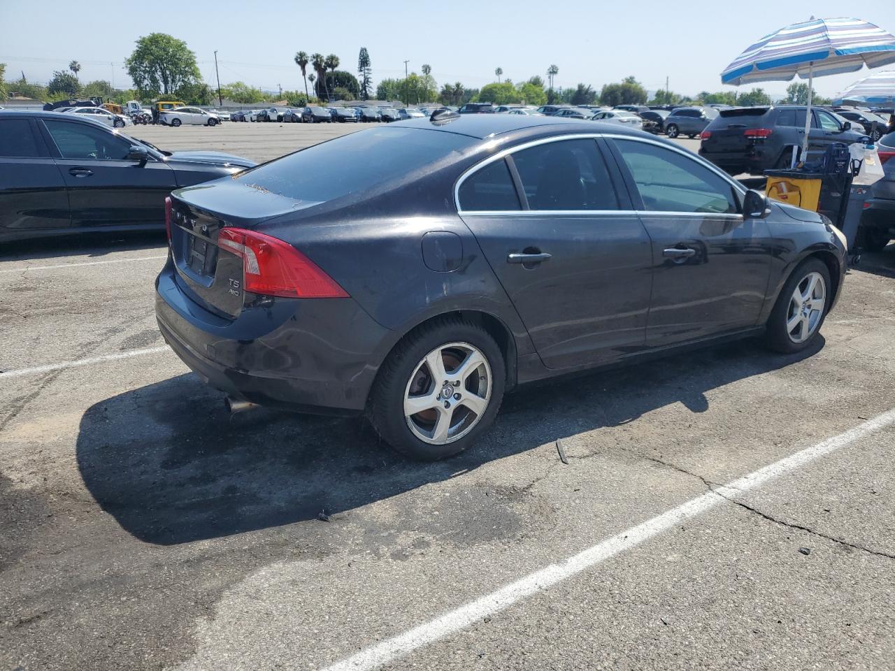 2013 Volvo S60 T5 - Image 3