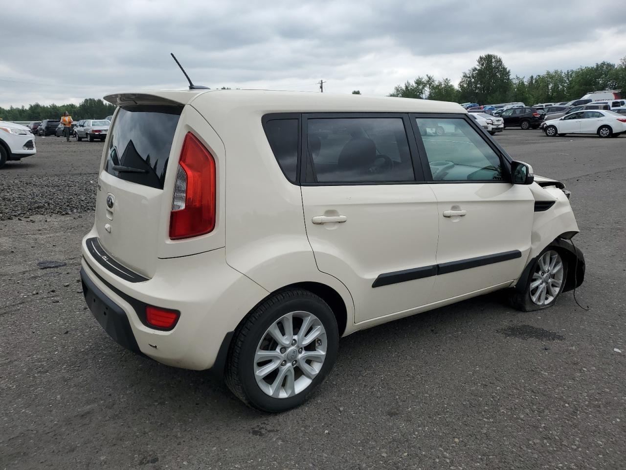 2013 Kia Soul + - Фото 3
