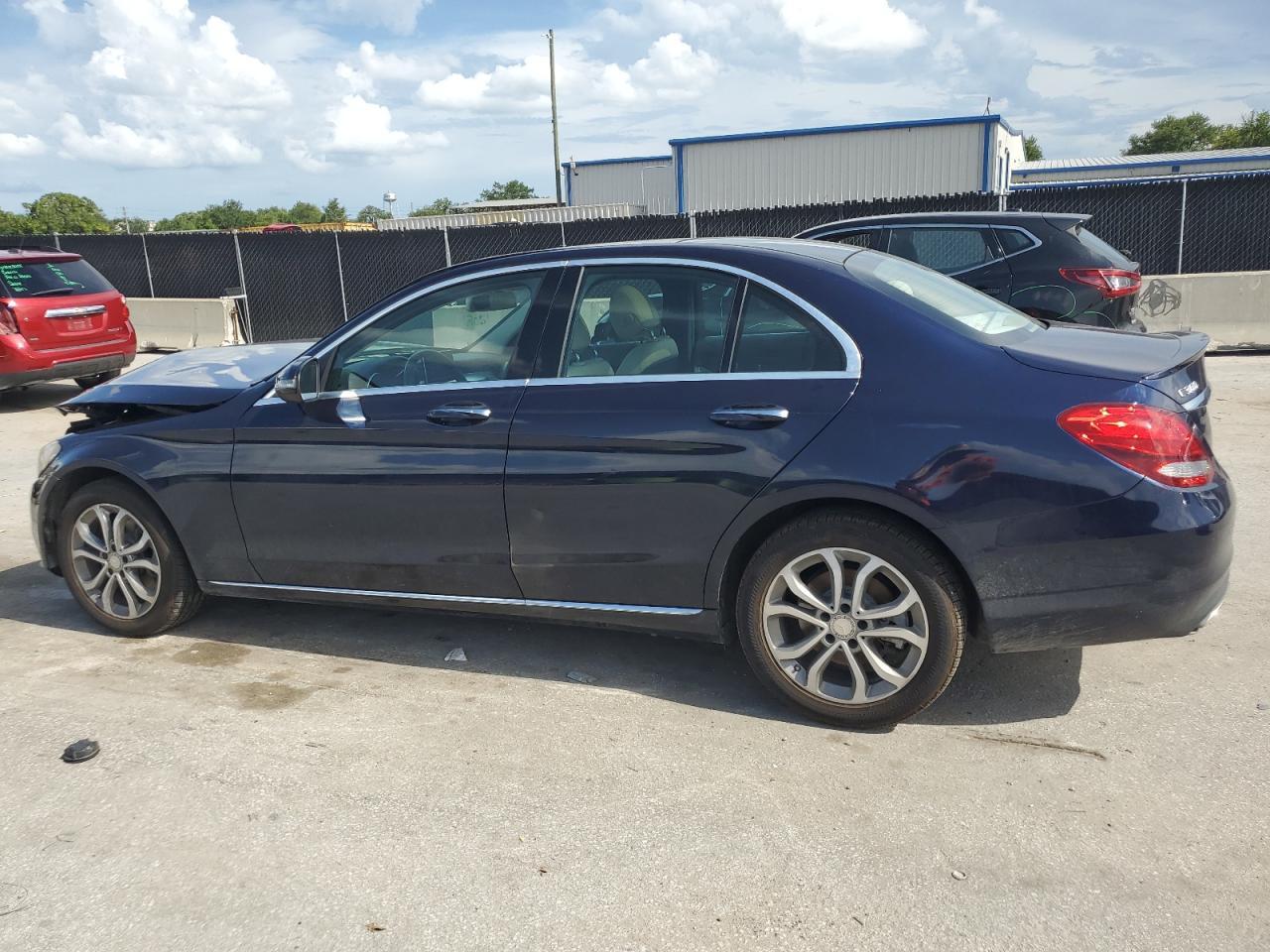 2016 Mercedes-Benz C 300 4Matic - Фото 2
