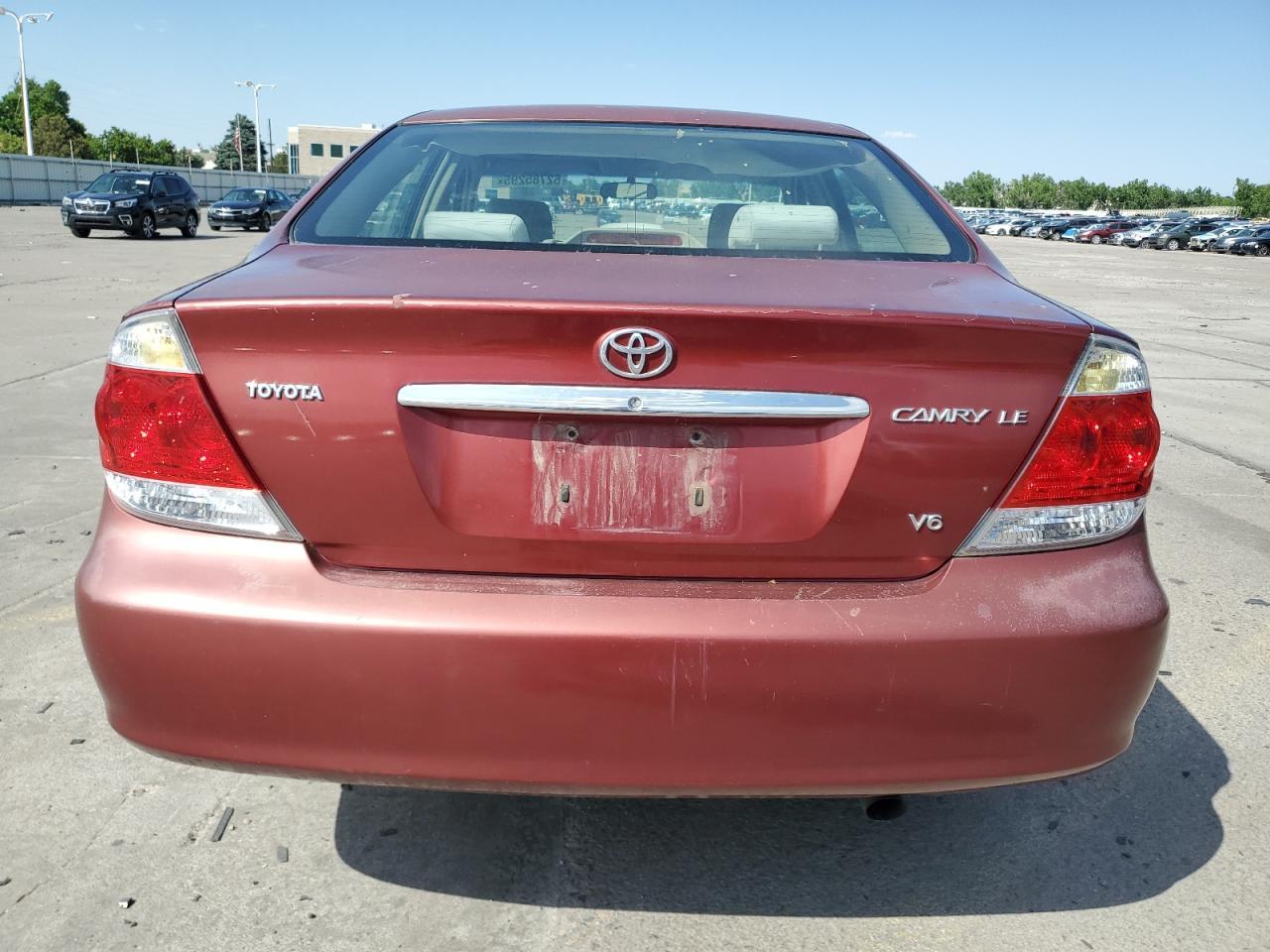2005 Toyota Camry Le - Фото 6