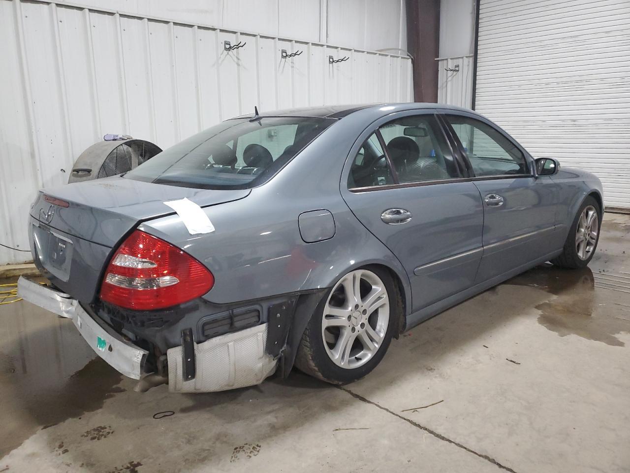 2004 Mercedes-Benz E 500 - Фото 3