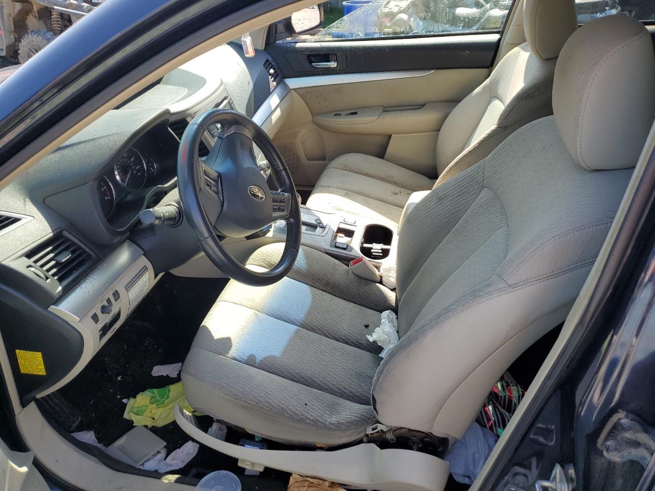 2012 Subaru Outback 2.5I Premium - Image 7