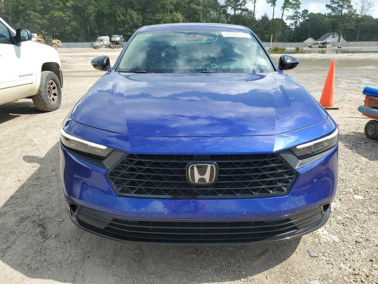 2024 Honda Accord Hybrid Sport-L - Image 5