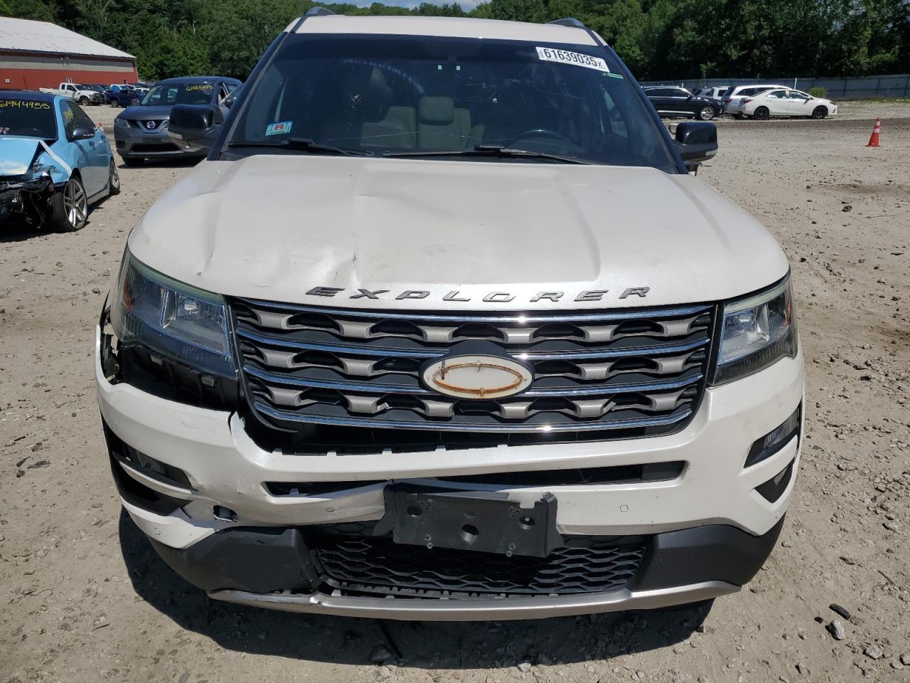 2017 Ford Explorer Xlt - Фото 5