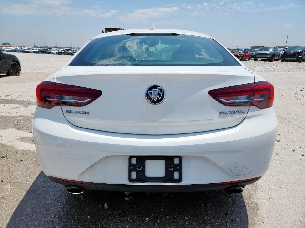2018 Buick Regal Preferred - Фото 6