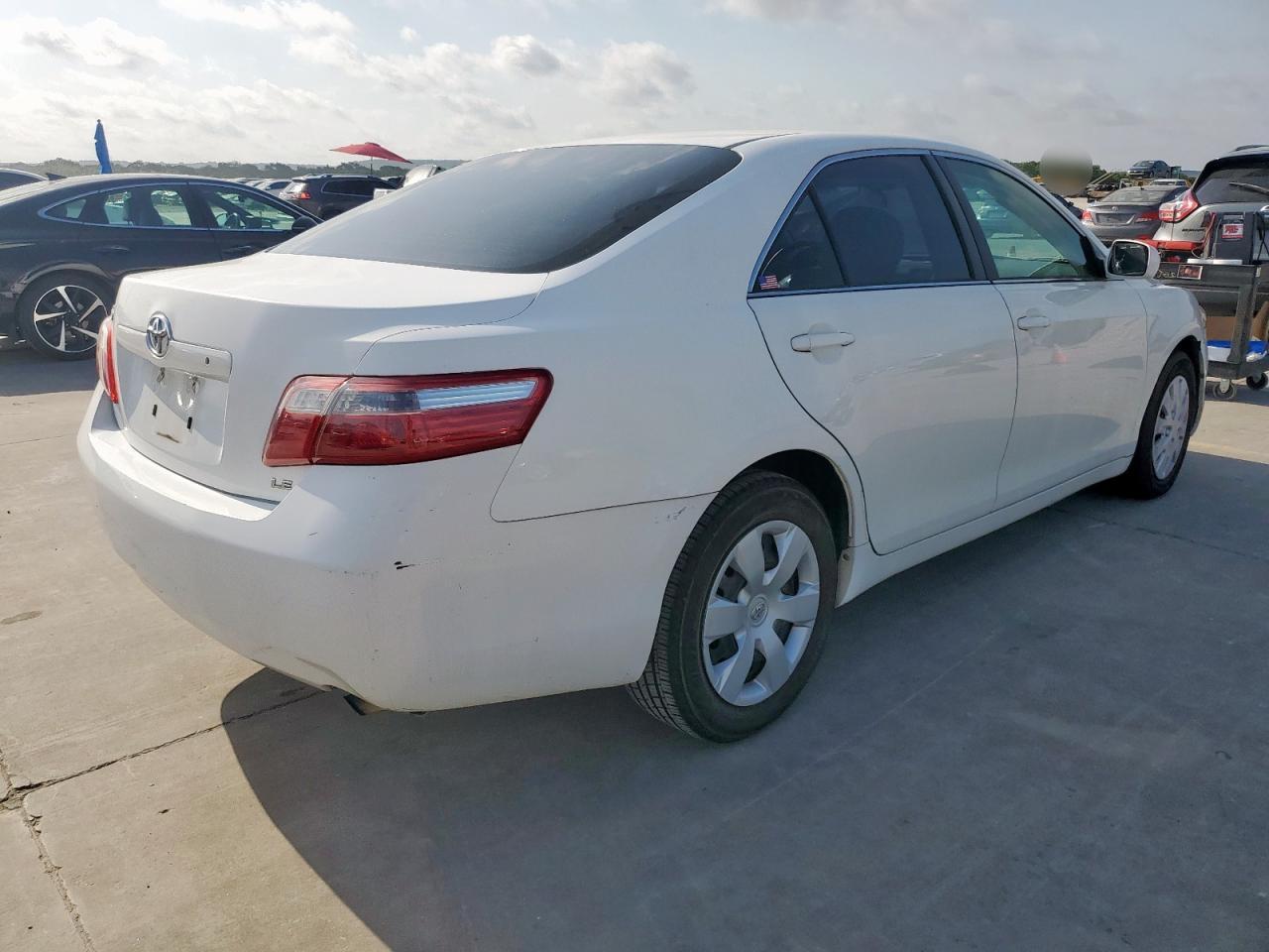 2007 Toyota Camry Ce - Image 3