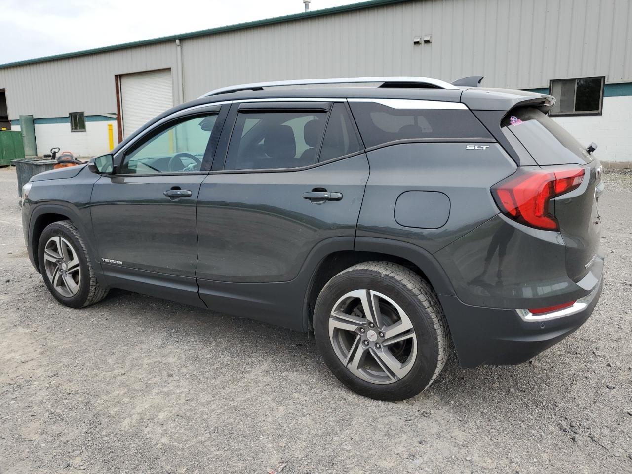 2018 GMC Terrain Slt - Image 2