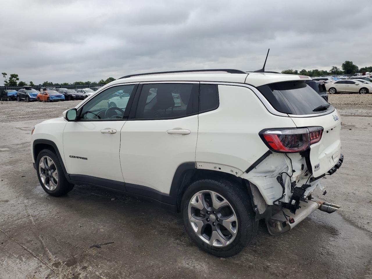 2021 Jeep Compass Limited - Фото 2