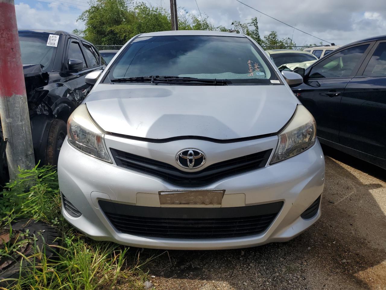 2014 Toyota Yaris - Image 5