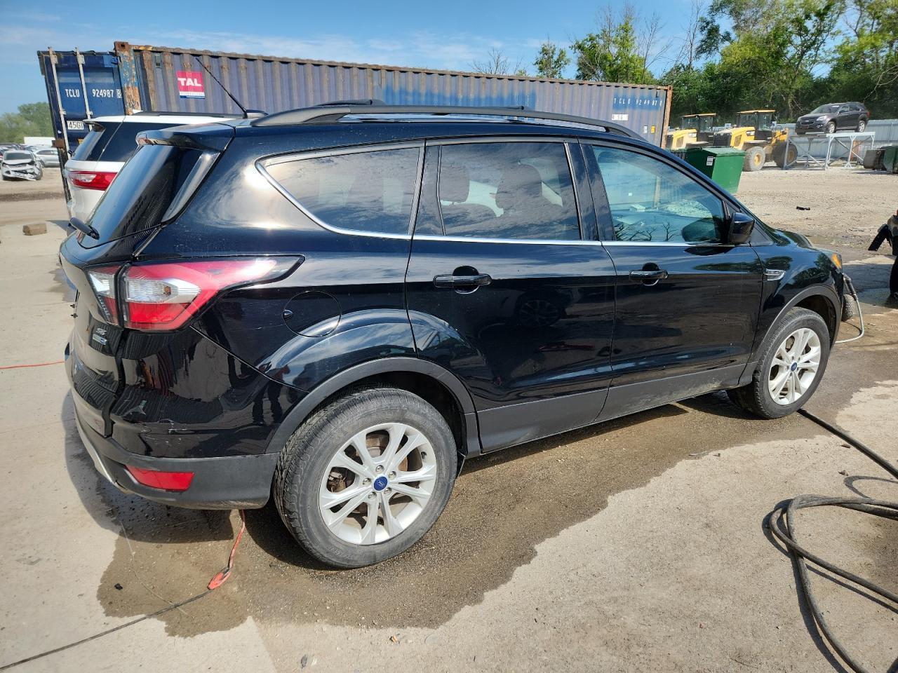 2017 Ford Escape Se - Фото 3