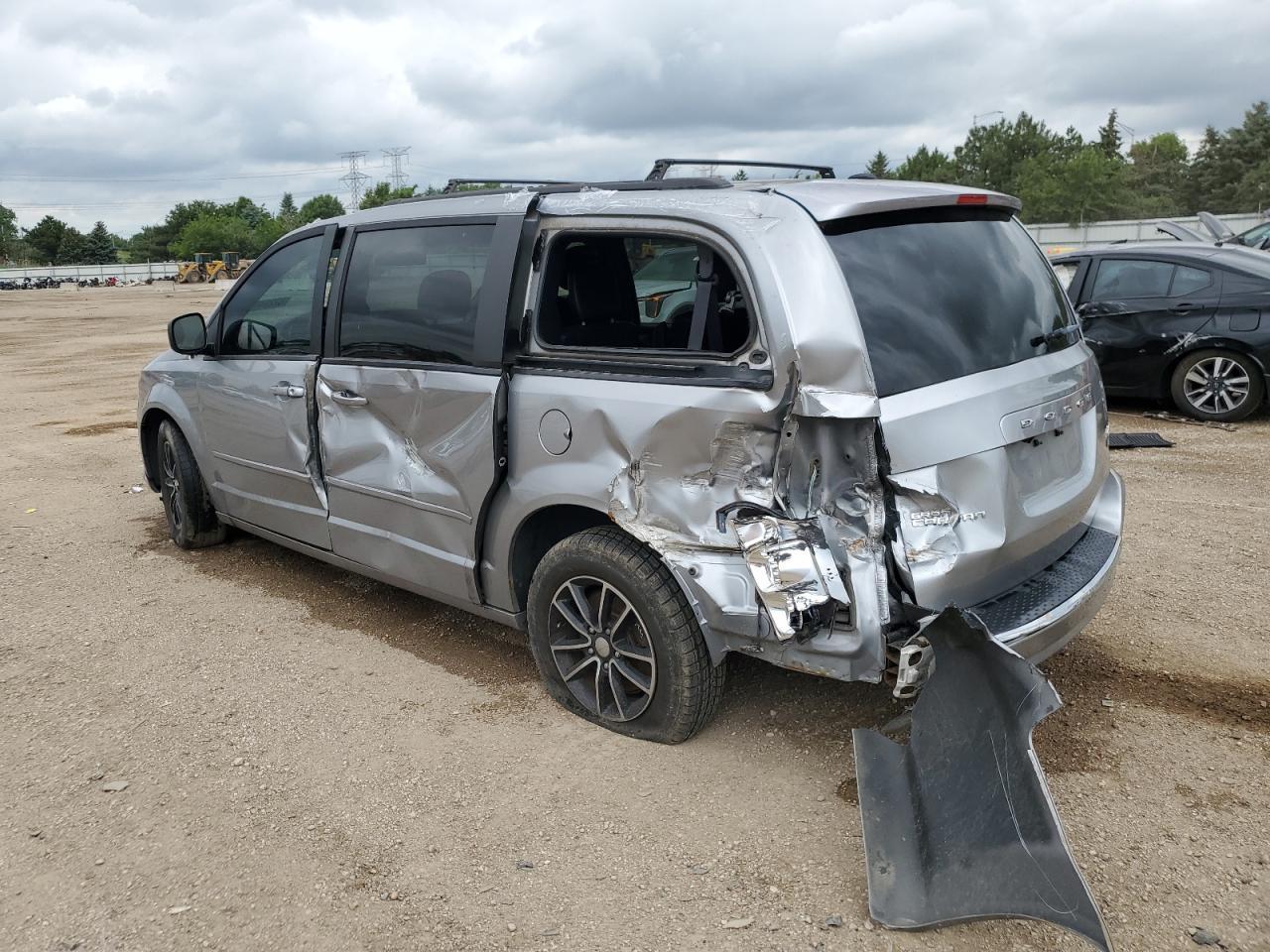 2016 Dodge Grand Caravan R/T - Фото 2
