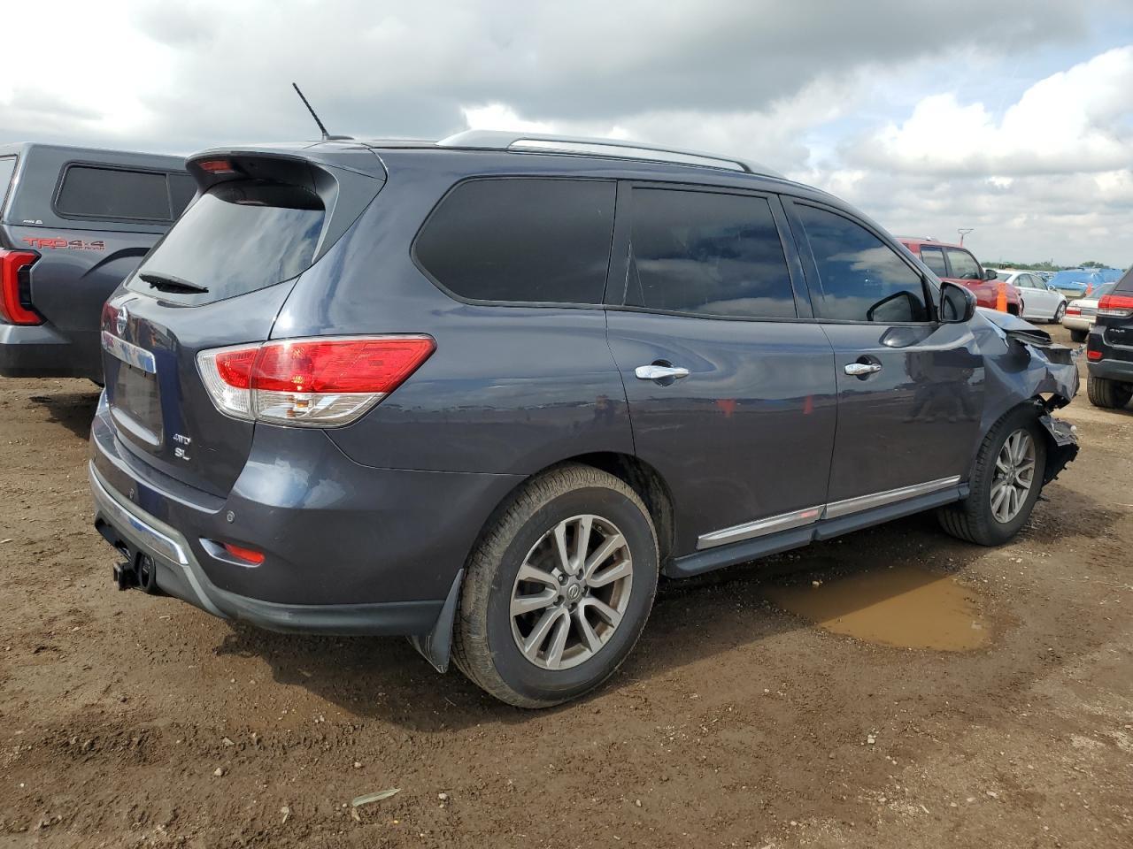 2014 Nissan Pathfinder S - Фото 3