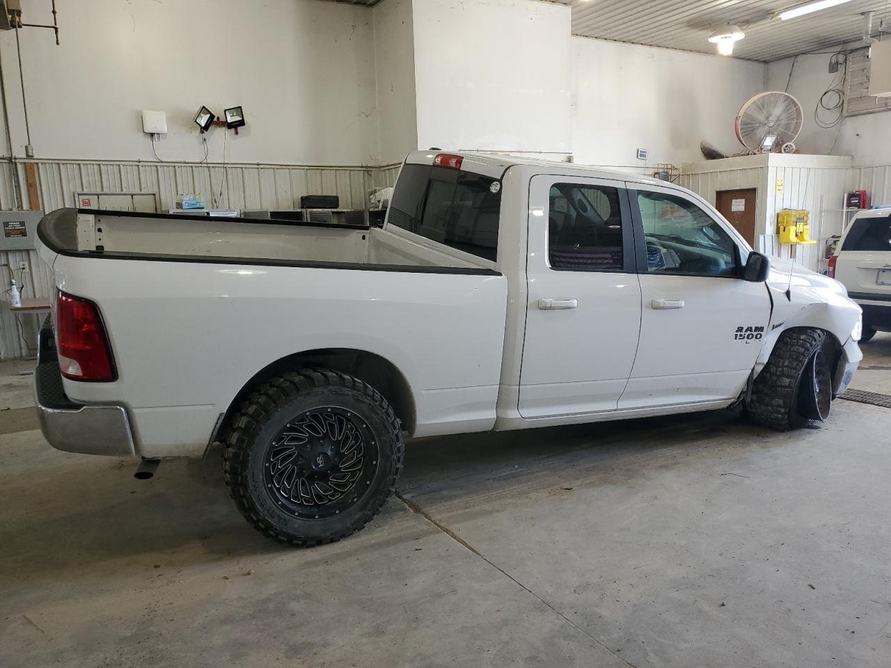 2019 Ram 1500 Classic Slt - Фото 3