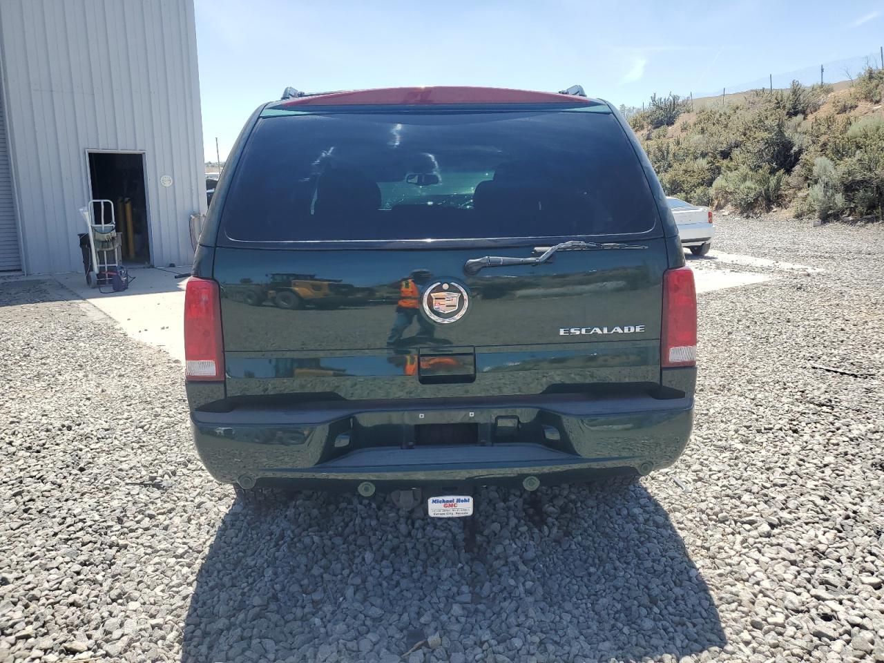 2003 Cadillac Escalade Luxury - Image 6