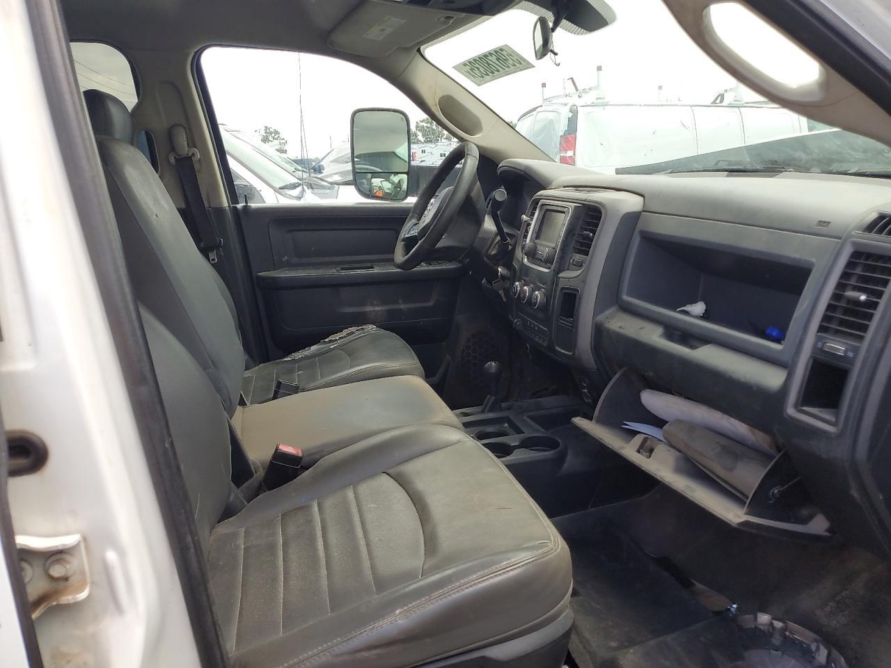 2017 Ram 3500 - Image 5
