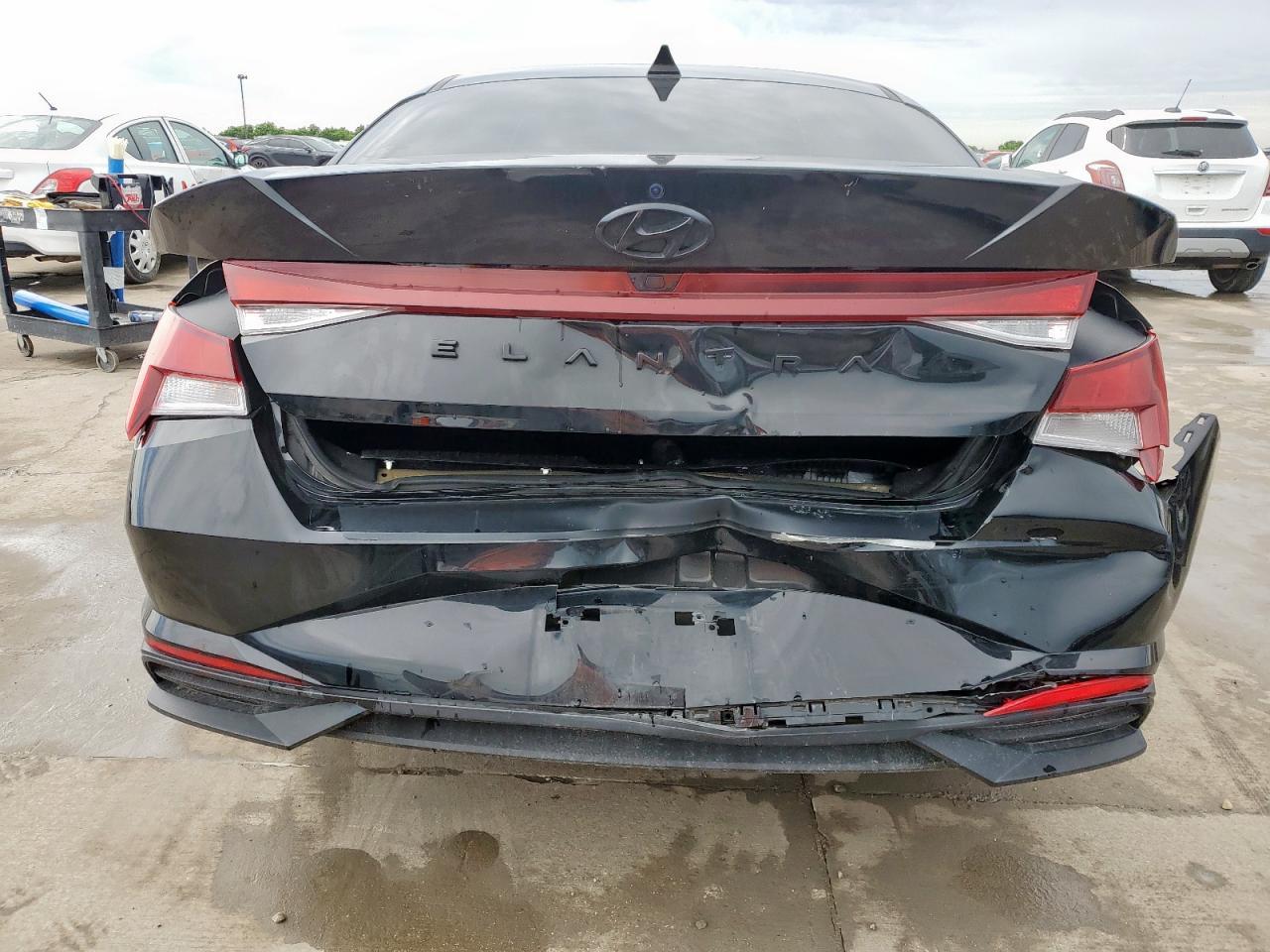 2023 Hyundai Elantra Sel - Фото 6