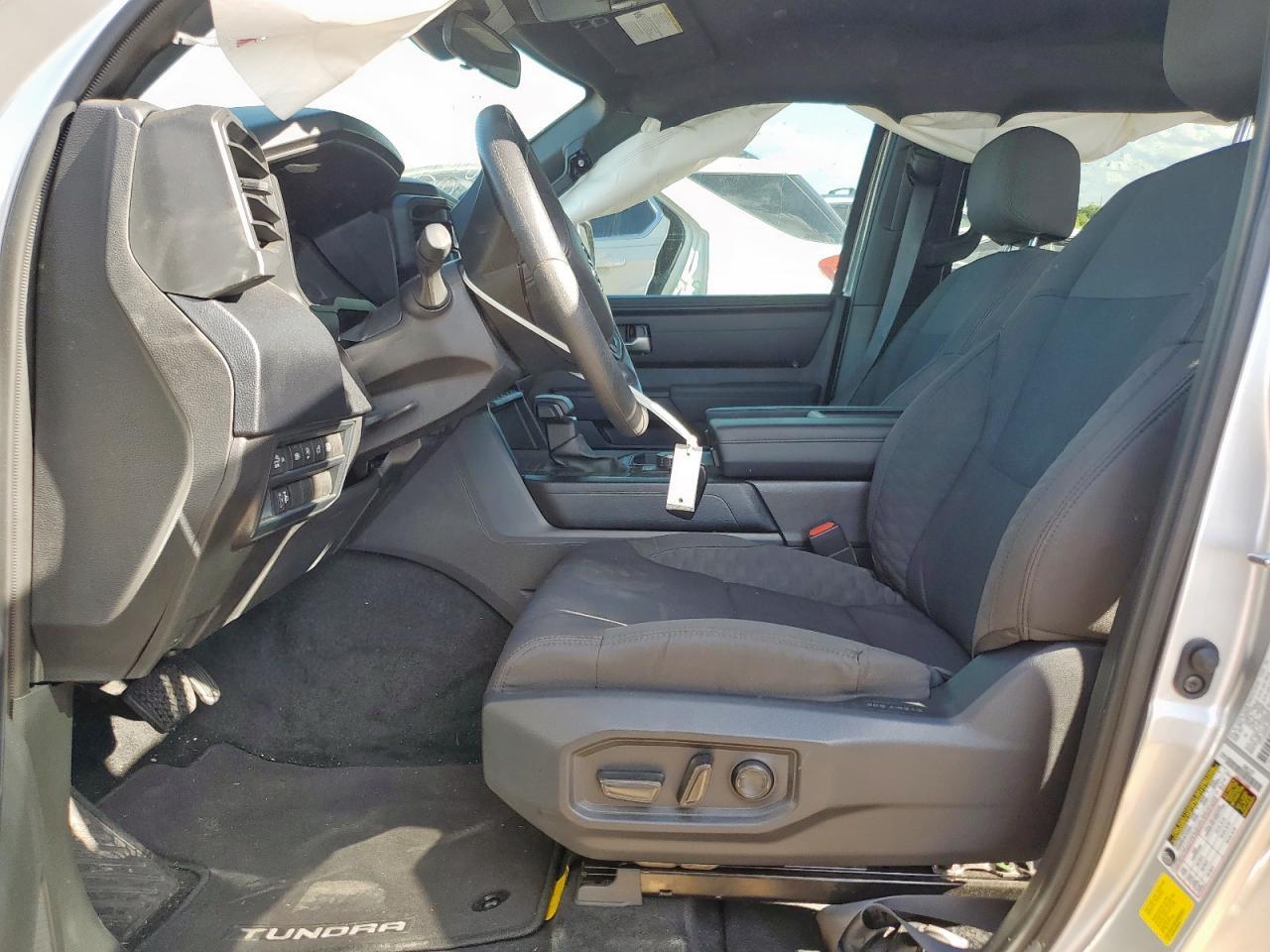 2025 Toyota Tundra Crewmax Sr - Фото 7