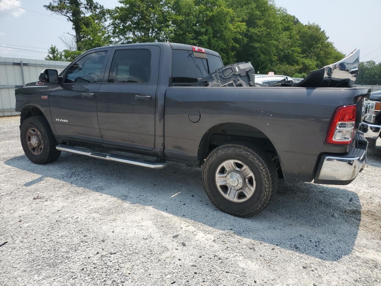 2021 Ram 2500 Tradesman - Фото 2