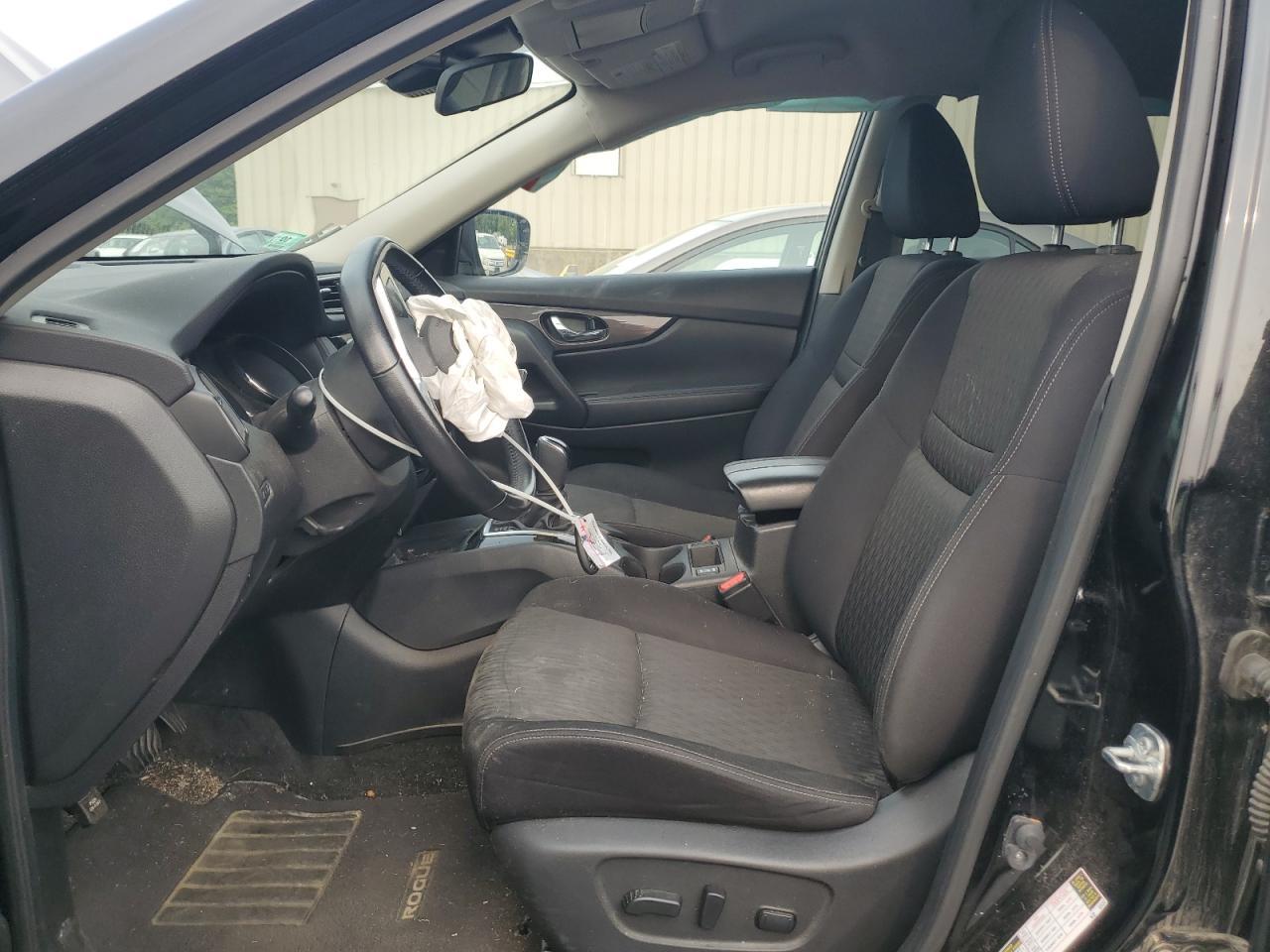 2019 Nissan Rogue S - Image 7