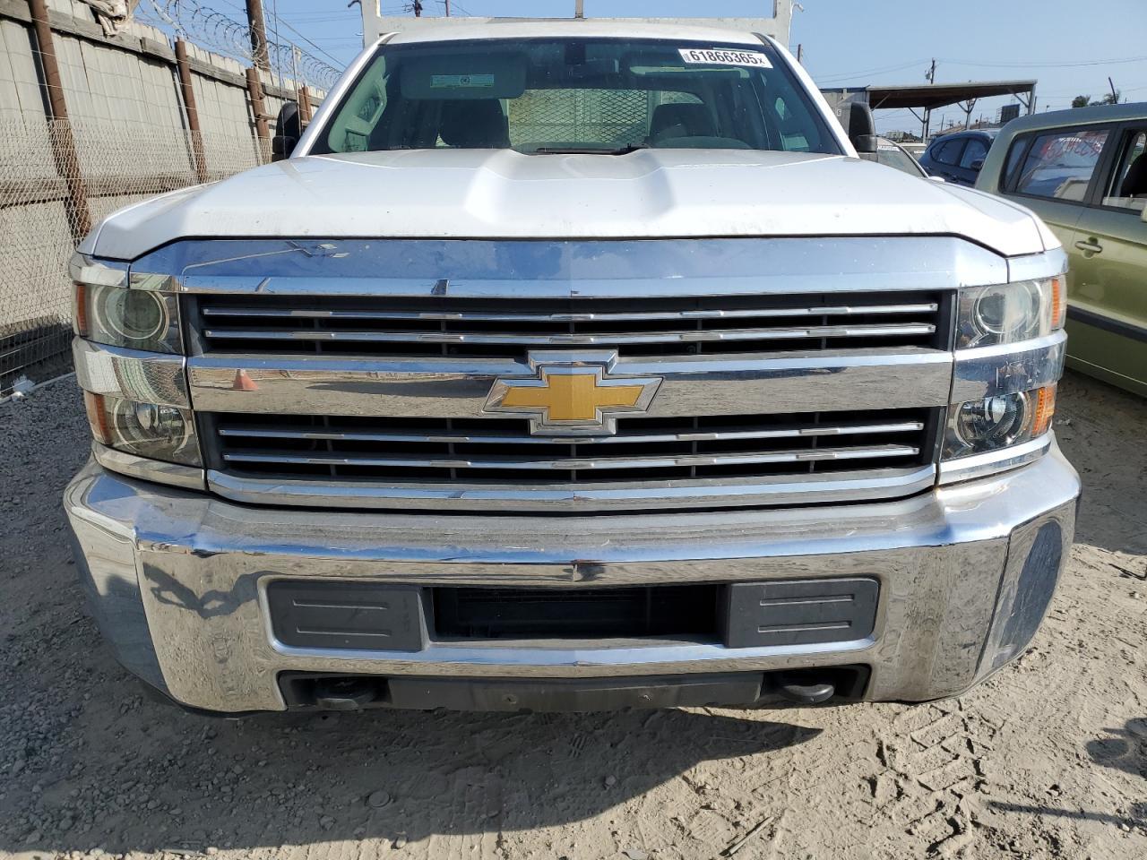 2017 Chevrolet Silverado - Delivery Truck - Фото 5