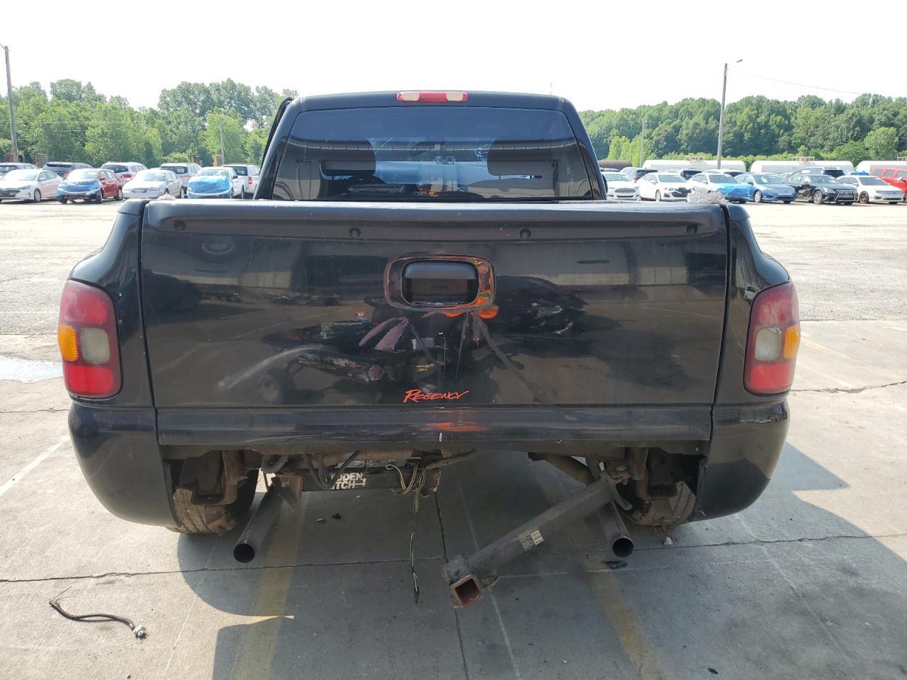 2002 Chevrolet Silverado C1500 - Image 6